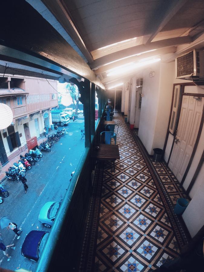 Carlton Hotel Mumbai - Behind Taj Mahal Palace Colaba Bombaj Exteriér fotografie